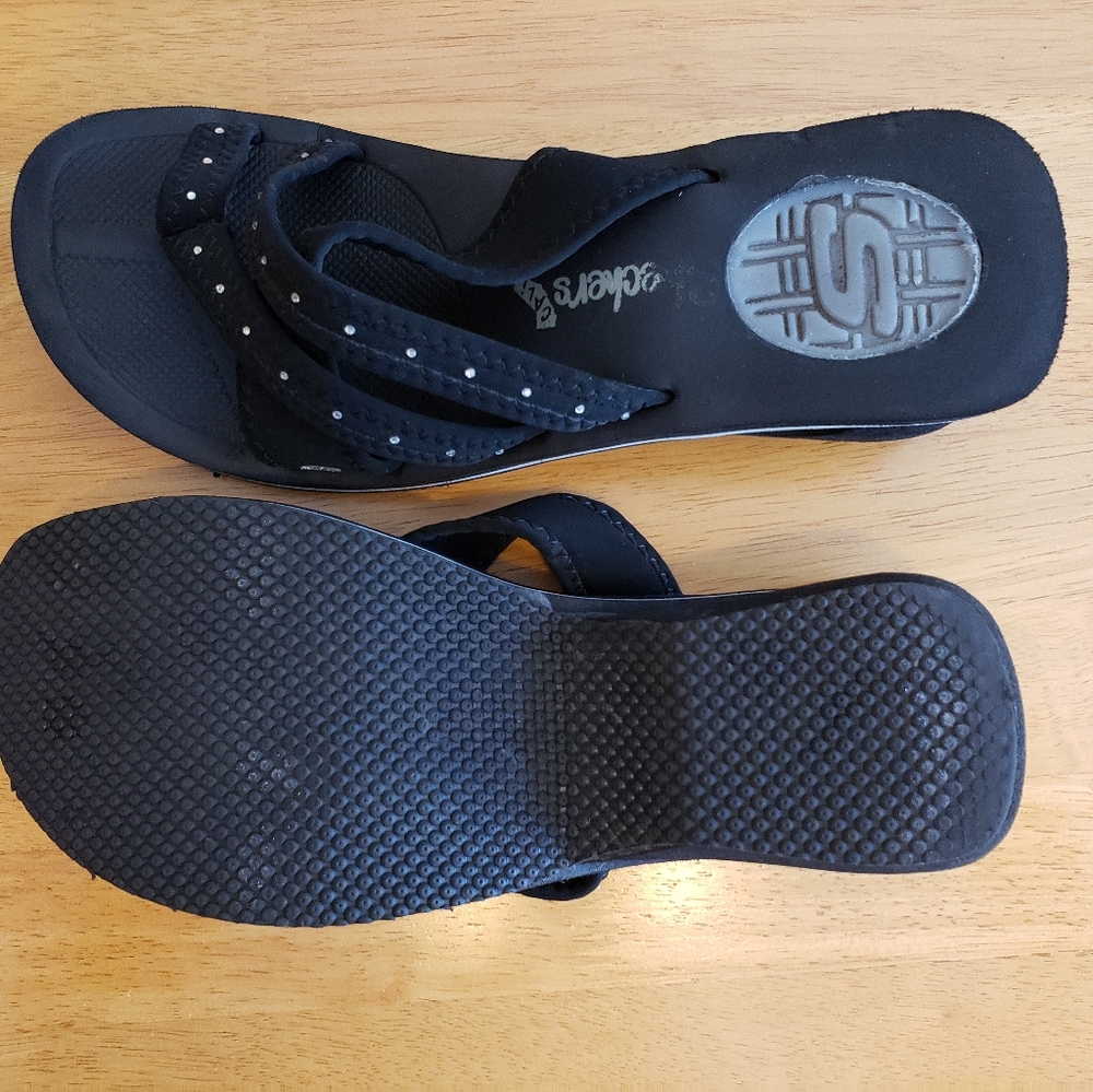 Sandals - Picture 2 of 5